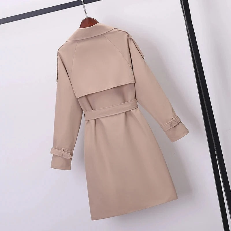 Trenchcoat women back